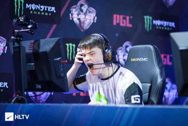 隐含价值缩 隐含价值缩